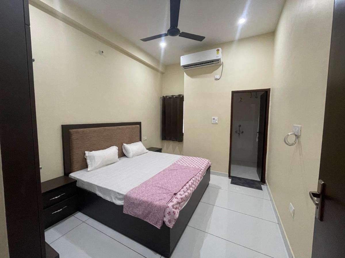 Bld Restaurant And Home Stay Ντεχραντούν Εξωτερικό φωτογραφία