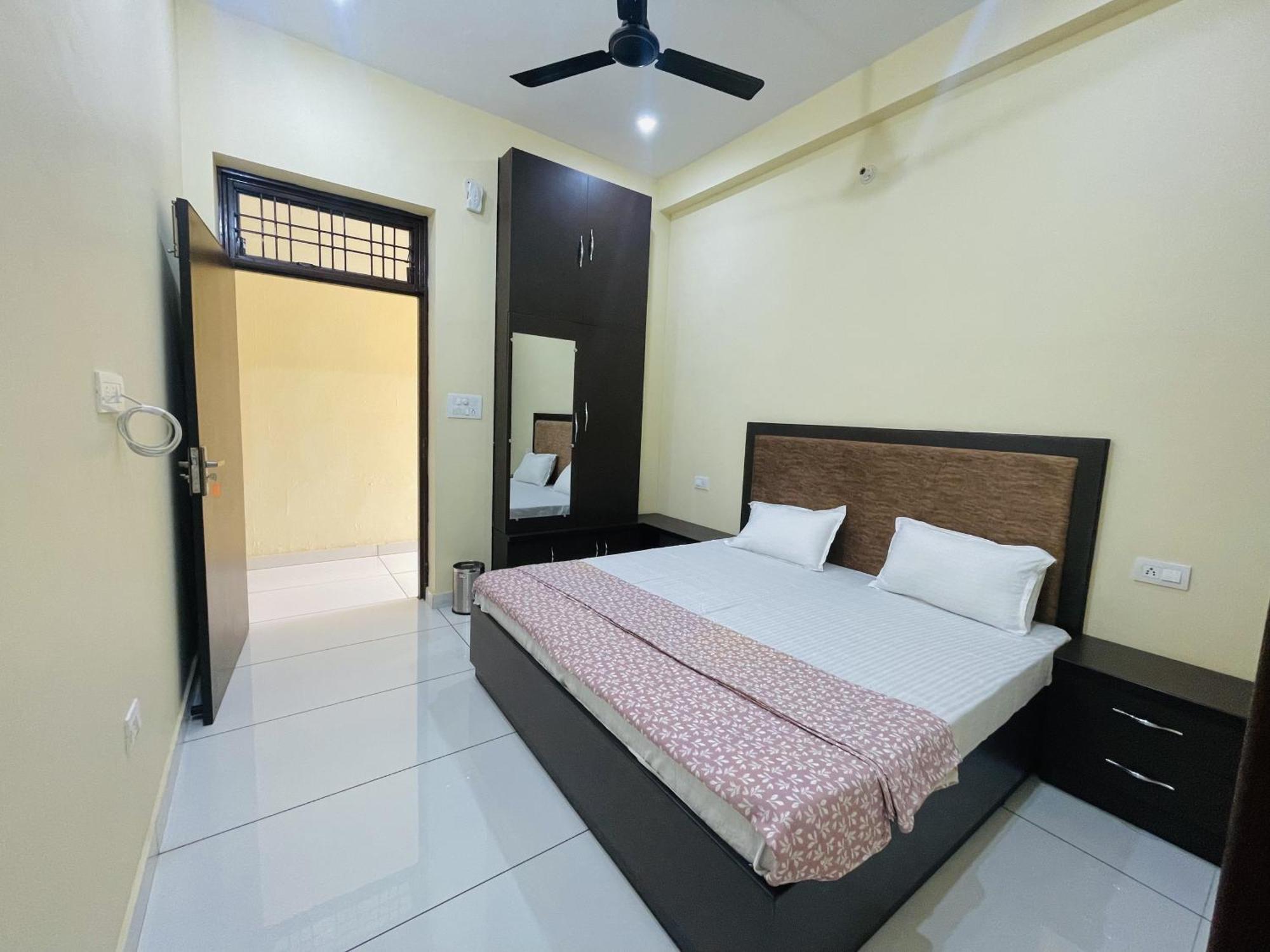Bld Restaurant And Home Stay Ντεχραντούν Εξωτερικό φωτογραφία